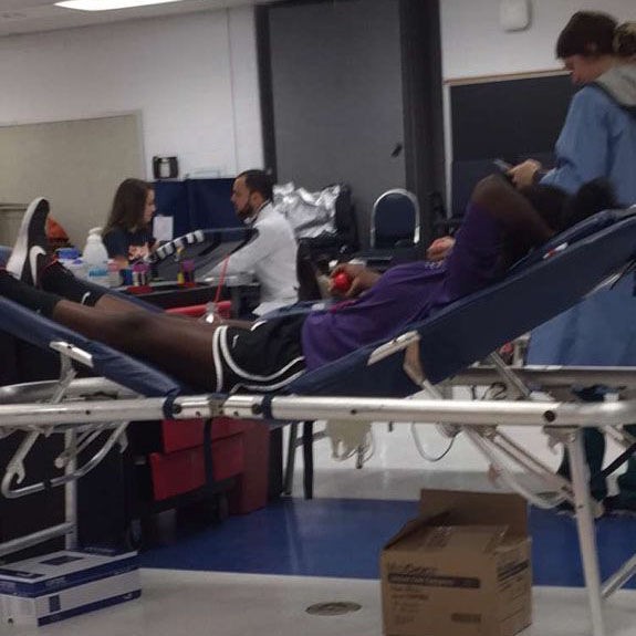 Senior Elsie Cooke helps give back to the community by donating her blood to contribute to the Key Club’s event, held before Winter Break.