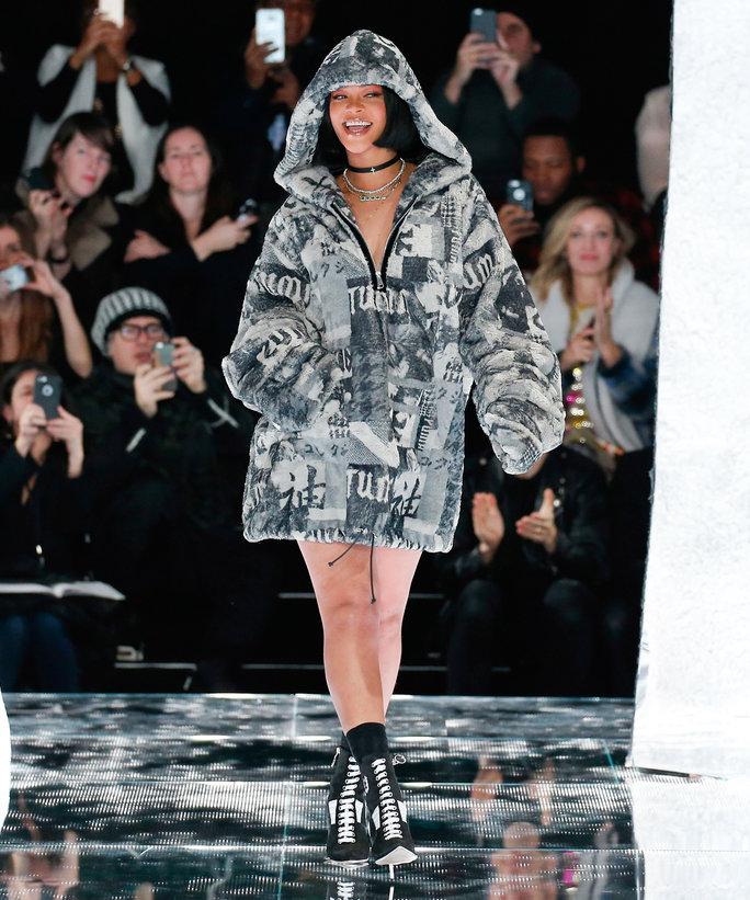Rihanna is forging her own path in the fashion world with her new Japanese style of clothing, which has been anticipated and praised by many. 