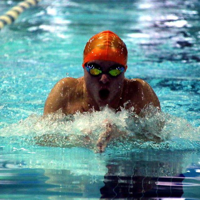 Spartan swimmers and divers try to cap off from a rather successful season last year. They face a rather tough schedule.