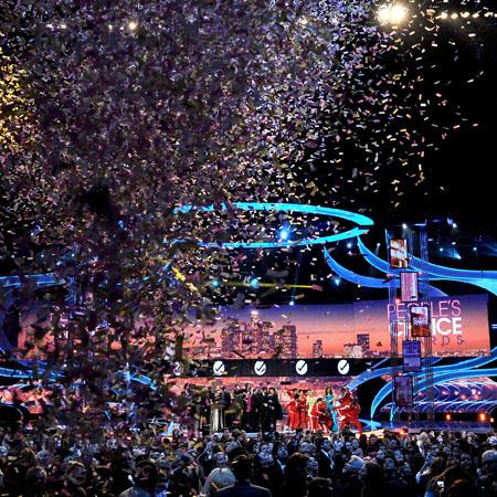 The People’s Choice Awards is one of the many awards shows on TV.  It celebrates the works of members of the entertainment world that have gained popularity among the public.