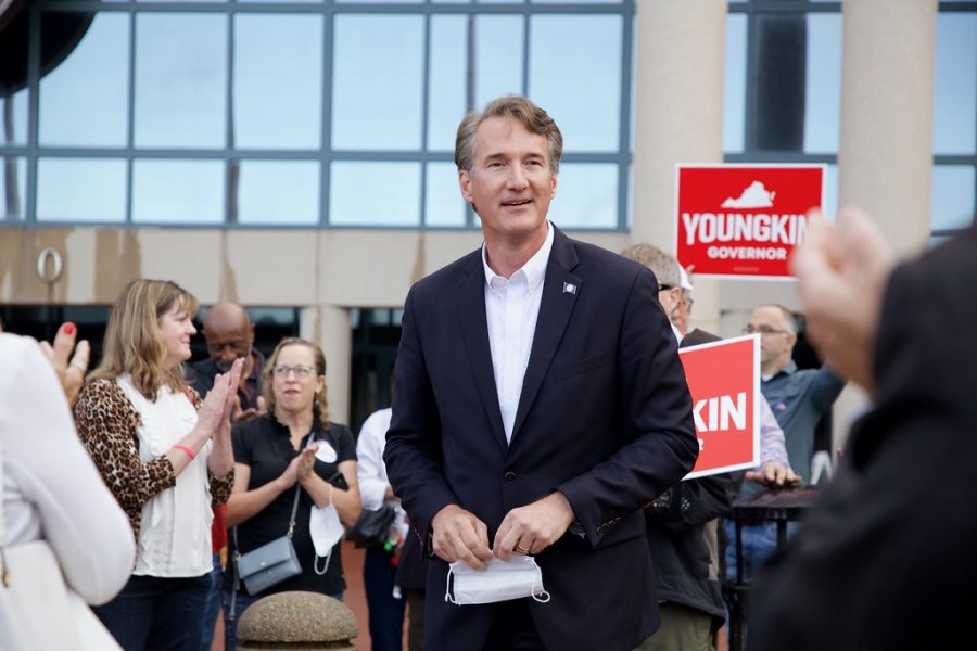 Glenn Youngkin (R) upsets Terry McAuliffe (D) to win Virginias Gubernatorial race.