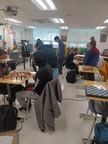 The WS chess club is open to players of all skill levels. Everyone who comes can expect to have a grand time and make new friends!