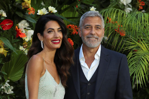 At 17 years apart, married couple George Clooney (61 years old) and Amal Clooney (44 years old) attend the London premiere of Ticket to Paradise.