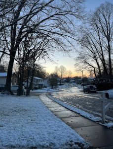 On December 11, 2023, the Springfield area experienced the snow FCPS may continue to encounter. Students experienced similar weather patterns on snow days January 16 and 19, which could be more frequent in the new year. “In fact, the way that I see things coming together, it does look like we should have a window when conditions are there for a good snowstorm,” said Sterling.