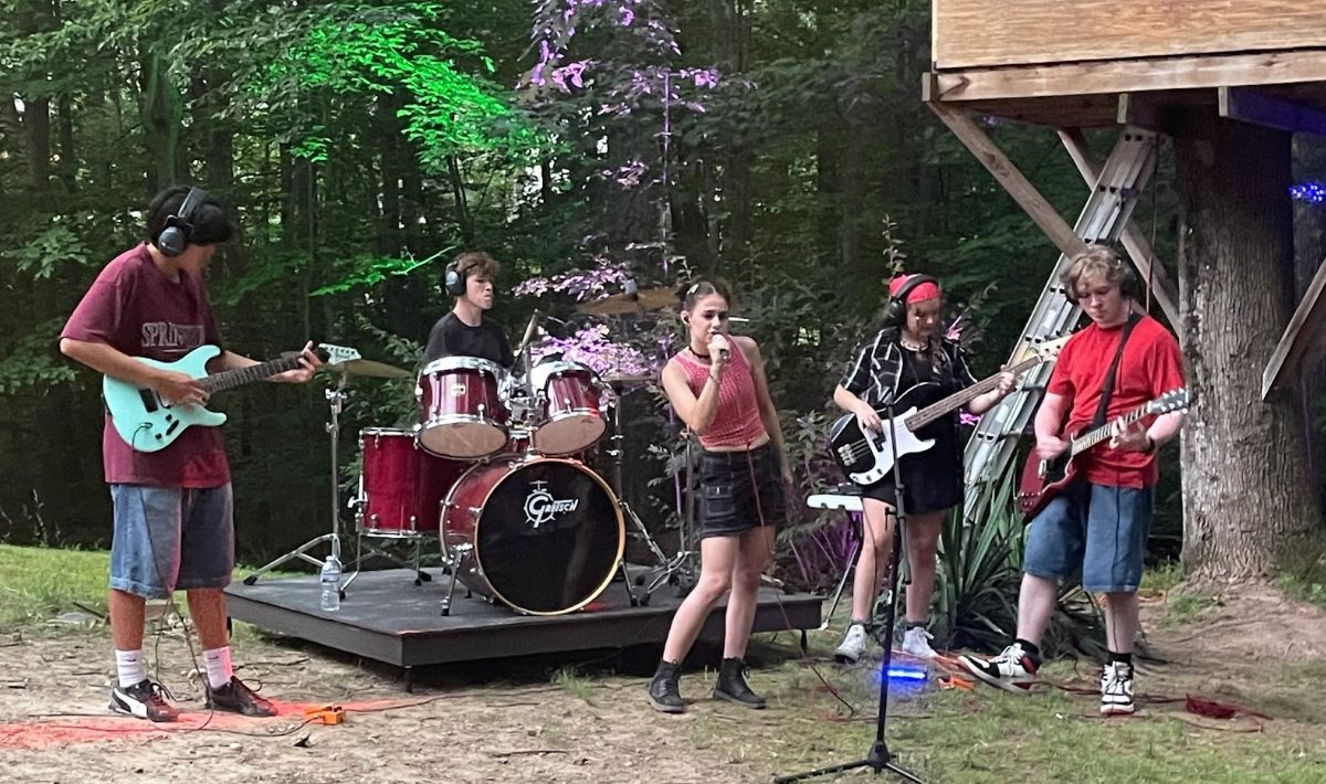 Centralia performs an outdoor set, showcasing their original sound and live experience, as well as their passion, growth, and talent with the crowd.